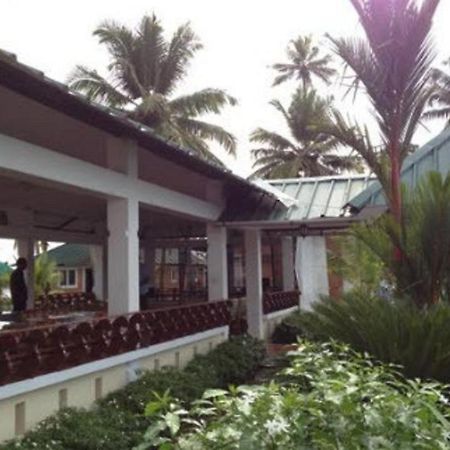 Riverine Resort Alappuzha Dış mekan fotoğraf